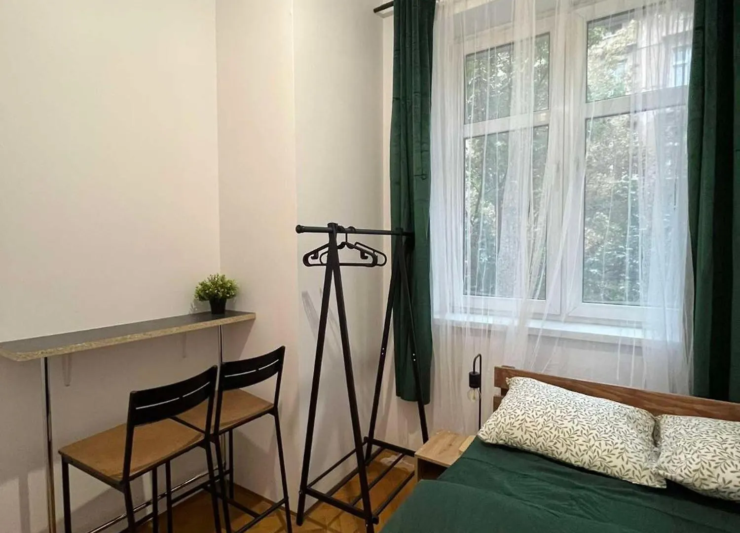 Krowoderska Lovely Room Cracovia Habitación en casa particular
